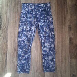 Athleta Blue & White Cropped Capri Pants Yoga Workout Athletic Athleisure XS